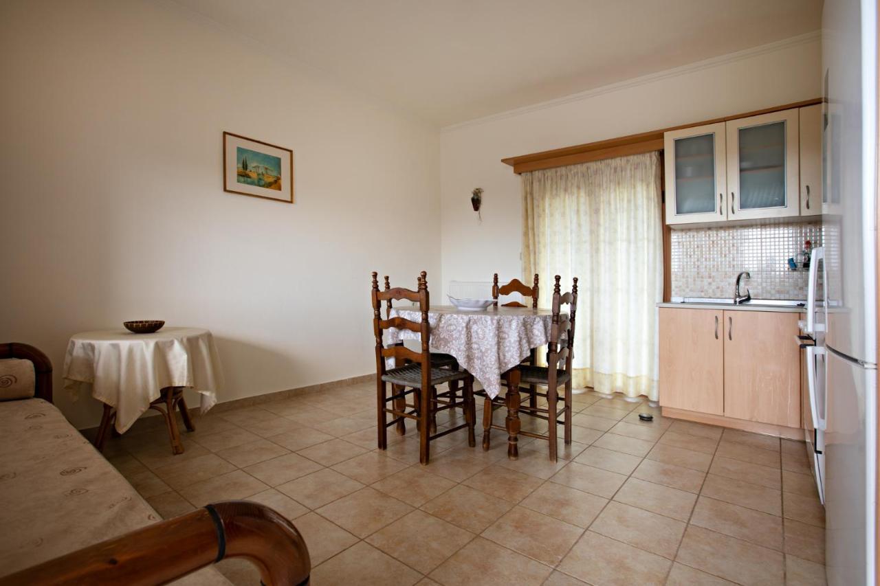 Nikki'S Family Apartments Sívota 외부 사진